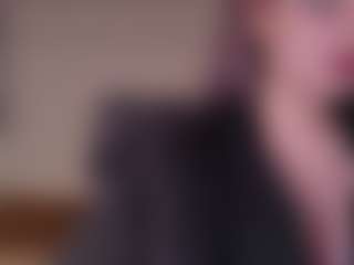 hazelheartt's Live Sex Cam Show