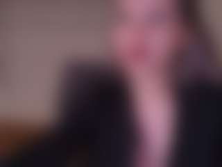 hazelheartt's Live Sex Cam Show