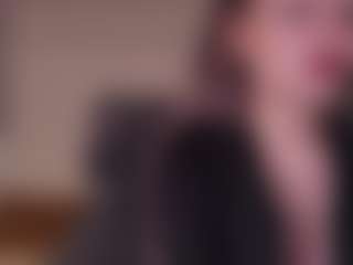 hazelheartt's Live Sex Cam Show