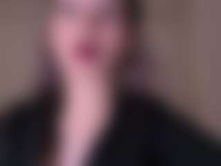 hazelheartt's Live Sex Cam Show