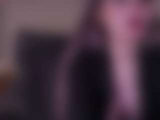 hazelheartt's Live Sex Cam Show
