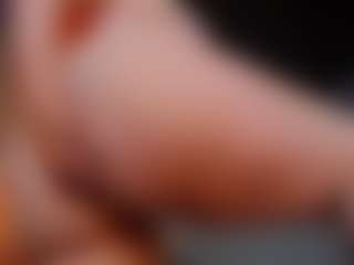 HottyAlba's Live Sex Cam Show