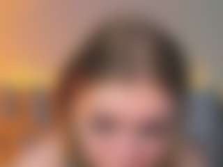 HottyAlba's Live Sex Cam Show