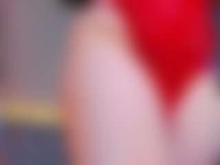 Live cam show with HottyAlba - New Big Tits on TeamSkeetLive