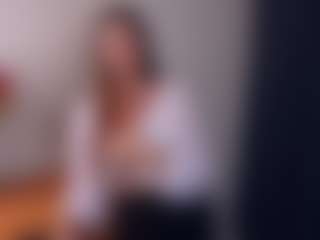 Live cam show with LeighBlakenship - New Young Adult on Camsoda