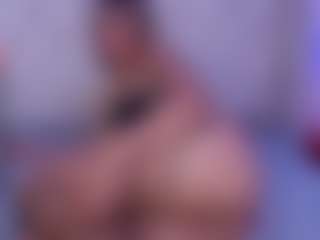 Live cam show with Mia-Palmeer - Latina Petite on Camsoda | colombia