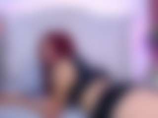 Live cam show with Mia-Palmeer - New Teen (18+) on Camsoda