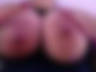 Live cam show with Paris-Harper - New Sexwebcam on Camsoda