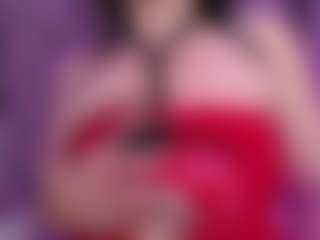 Live cam show with Paris-Harper - Average on CamClone