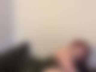PoundedBlackandRed's Live Sex Cam Show