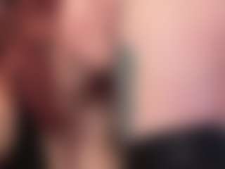 PoundedBlackandRed's Live Sex Cam Show
