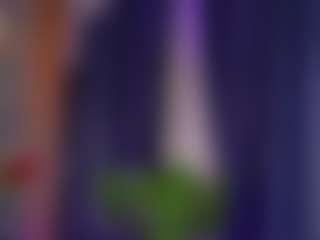 Live cam show with skinnylittlemilff - Middle Aged on Soda Cam