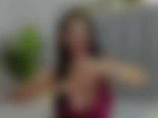 Live cam show with Stardoll777 - Skinny on Camsoda