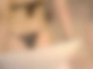 Live cam show with Stefymoore7 - Oil on Camsoda