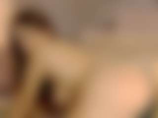 Live cam show with Stefymoore7 - Lush Brown Hair on Camsoda