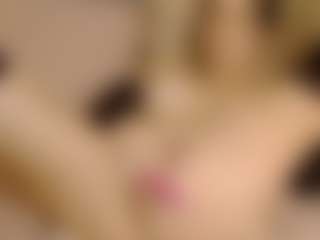 Live cam show with Stefymoore7 - College on CamwithHer