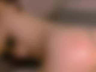 Live cam show with Stefymoore7 - Facial on Stripli.com