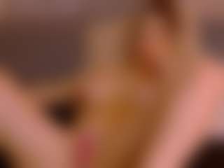 Live cam show with Stefymoore7 - College Latina on Mixed Magazine Live | colombia