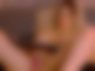 Live cam show with Stefymoore7 - College Brown Hair on Mixed Magazine Live