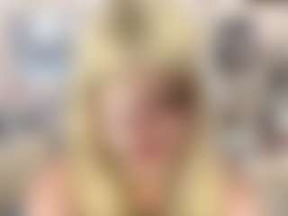 Live cam show with StephanyBoruff - Young Adult on Camsoda