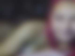 strawberriicandii's Live Sex Cam Show