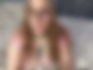 Live cam show with VeliaCaricofe - Blowjob Brown Hair on Strip Flash - Live Sex Shows