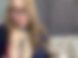 Live cam show with VeliaCaricofe - New Teen (18+) on Camsoda