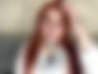 Live cam show with VeliaCaricofe - College Mature on Camsoda