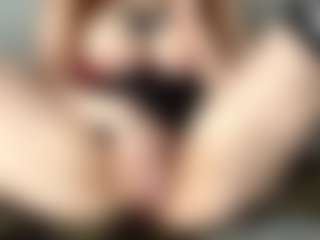 Live cam show with Miley - Tittyfuck on SpankPalCams