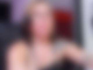 Live cam show with Alaska-Rose - Bedroom on Big Tits