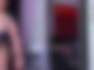 Live cam show with Alaska-Rose - Athletic on intimatelivegirls.com