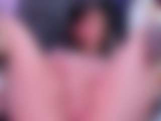 Live cam show with Alaska-Rose - Shaved Pussy on slutload