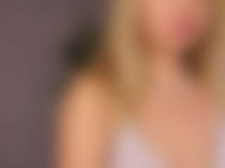 Live cam show with CandyRushhh - Full Nudity on Camsoda