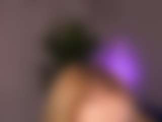 Live cam show with CandyRushhh - New Squirt on Camsoda