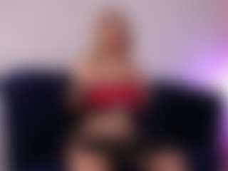 CandyRushhh's Live Sex Cam Show