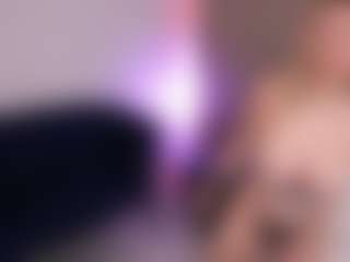 CandyRushhh's Live Sex Cam Show