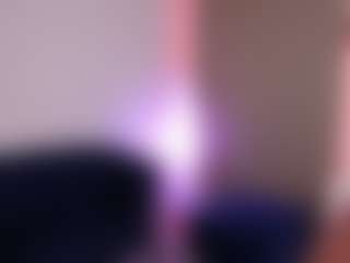 CandyRushhh's Live Sex Cam Show