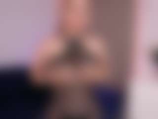 Live cam show with CandyRushhh - New Toys on CSO-WL