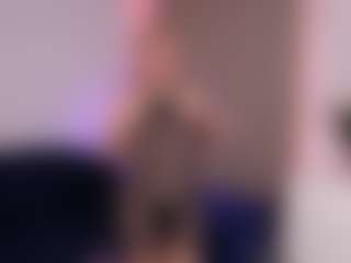 CandyRushhh's Live Sex Cam Show
