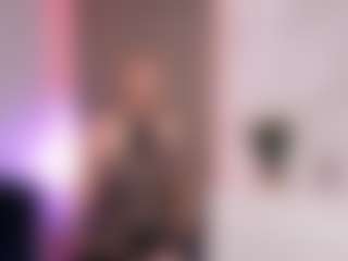 CandyRushhh's Live Sex Cam Show