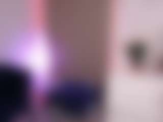 CandyRushhh's Live Sex Cam Show