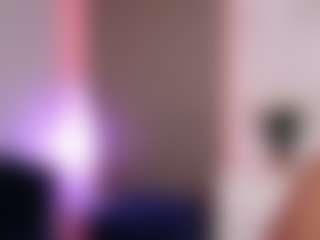 CandyRushhh's Live Sex Cam Show