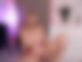 CandyRushhh's Live Sex Cam Show