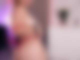 CandyRushhh's Live Sex Cam Show