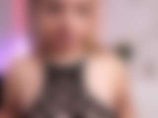 CandyRushhh's Live Sex Cam Show
