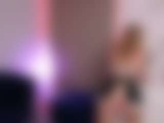 CandyRushhh's Live Sex Cam Show