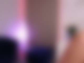 CandyRushhh's Live Sex Cam Show
