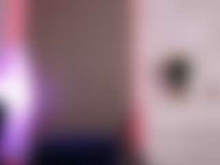 CandyRushhh's Live Sex Cam Show