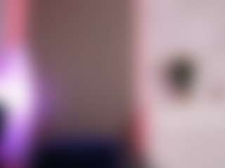 CandyRushhh's Live Sex Cam Show