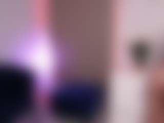 CandyRushhh's Live Sex Cam Show